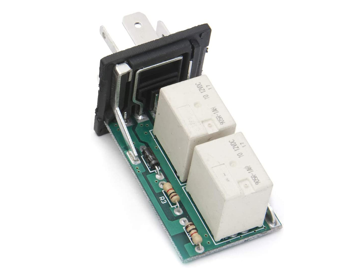 Porsche 99361522702 Fuel pump relay DME relay for Porsche 924s 944 964